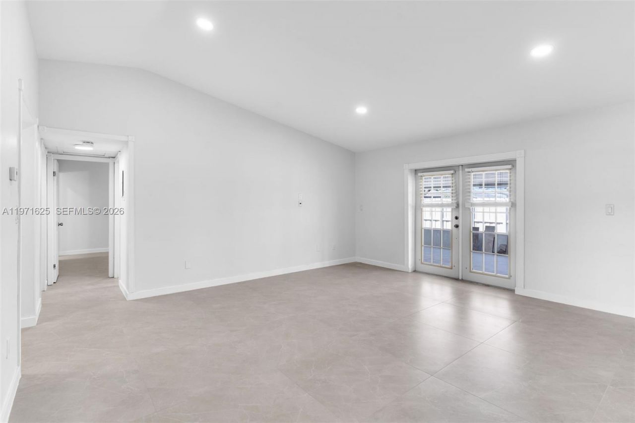 10383 SW 209th Ln, Unit 10383, Cutler Bay, FL 33189 Photo