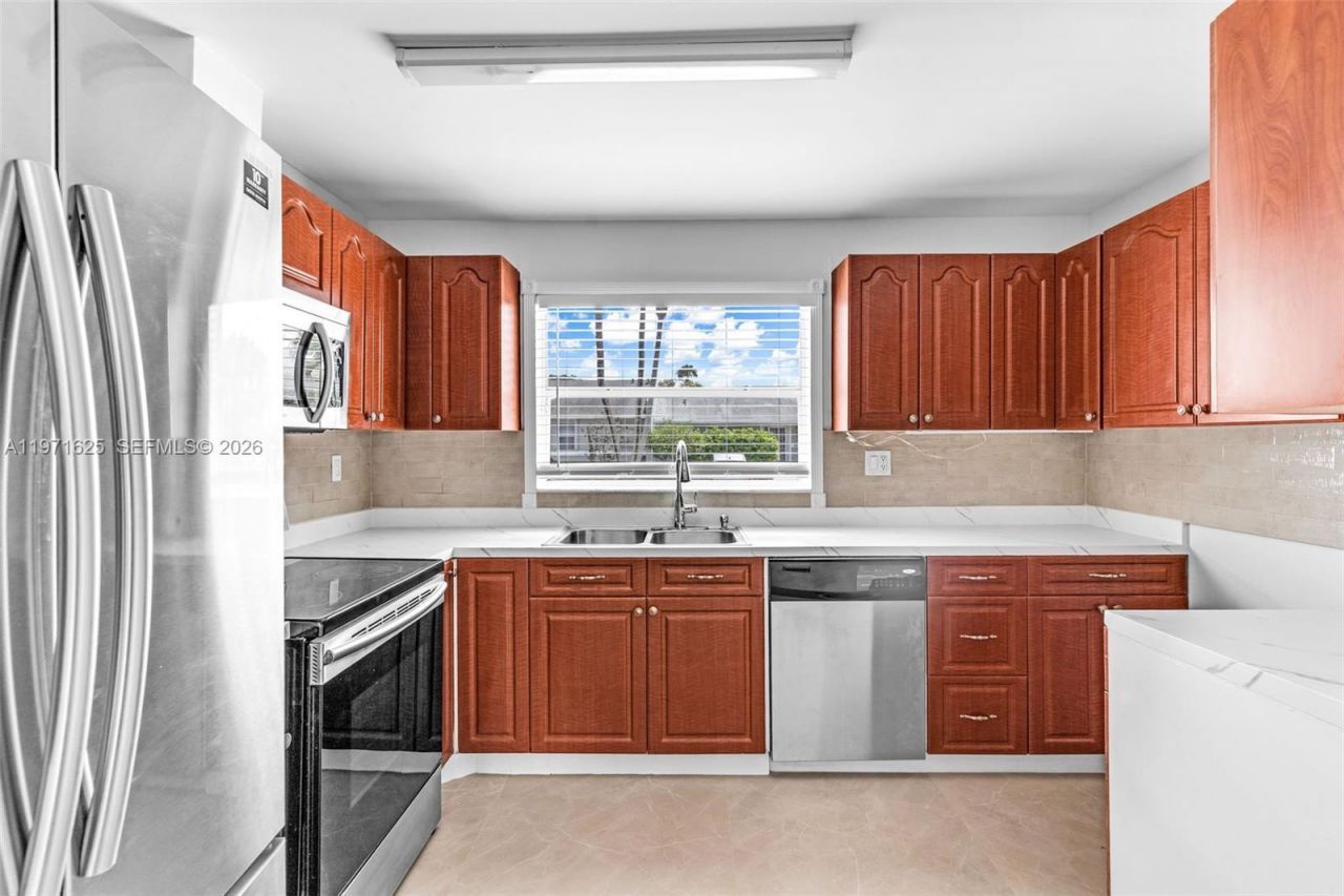 10383 SW 209th Ln, Unit 10383, Cutler Bay, FL 33189 Photo