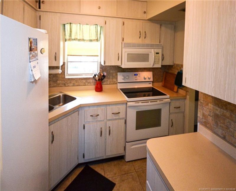 1963 SW Palm City Road, Unit F, Stuart, FL 34994 Photo