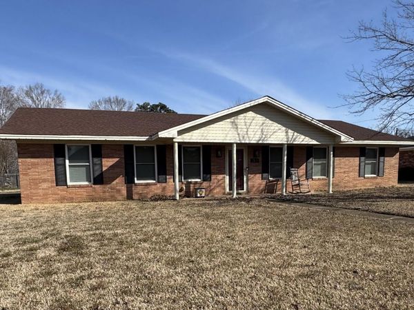 2516 Hampton Avenue, Tupelo, MS 38801