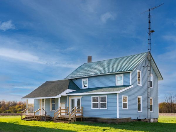 2980 Budd Road, Stockbridge, MI 49285