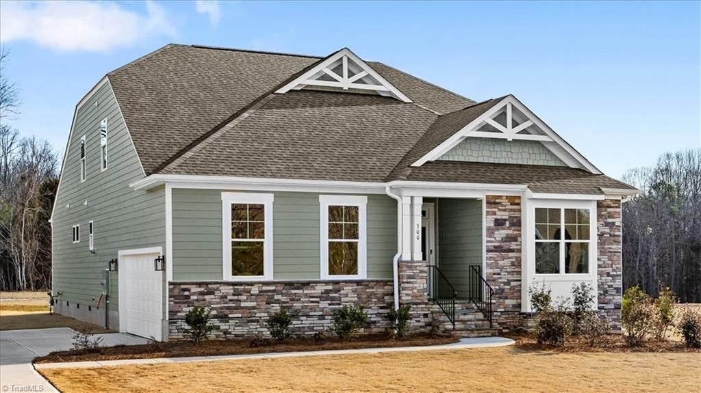 300 Redland Road, Advance, NC 27006 Main Photo