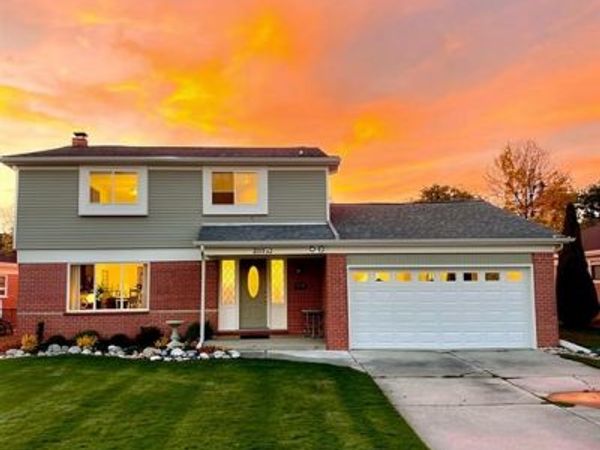 29542 Van Laan Drive, Warren, MI 48092