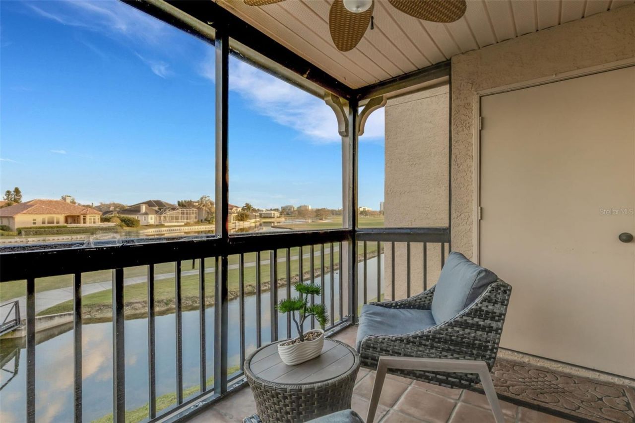 2400 Feather Sound Drive, Unit 924, Clearwater, FL 33762 Photo