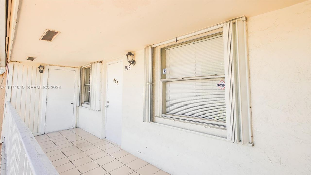 8480 SW 154th Cir Ct, Unit 922, Miami, FL 33193 Photo