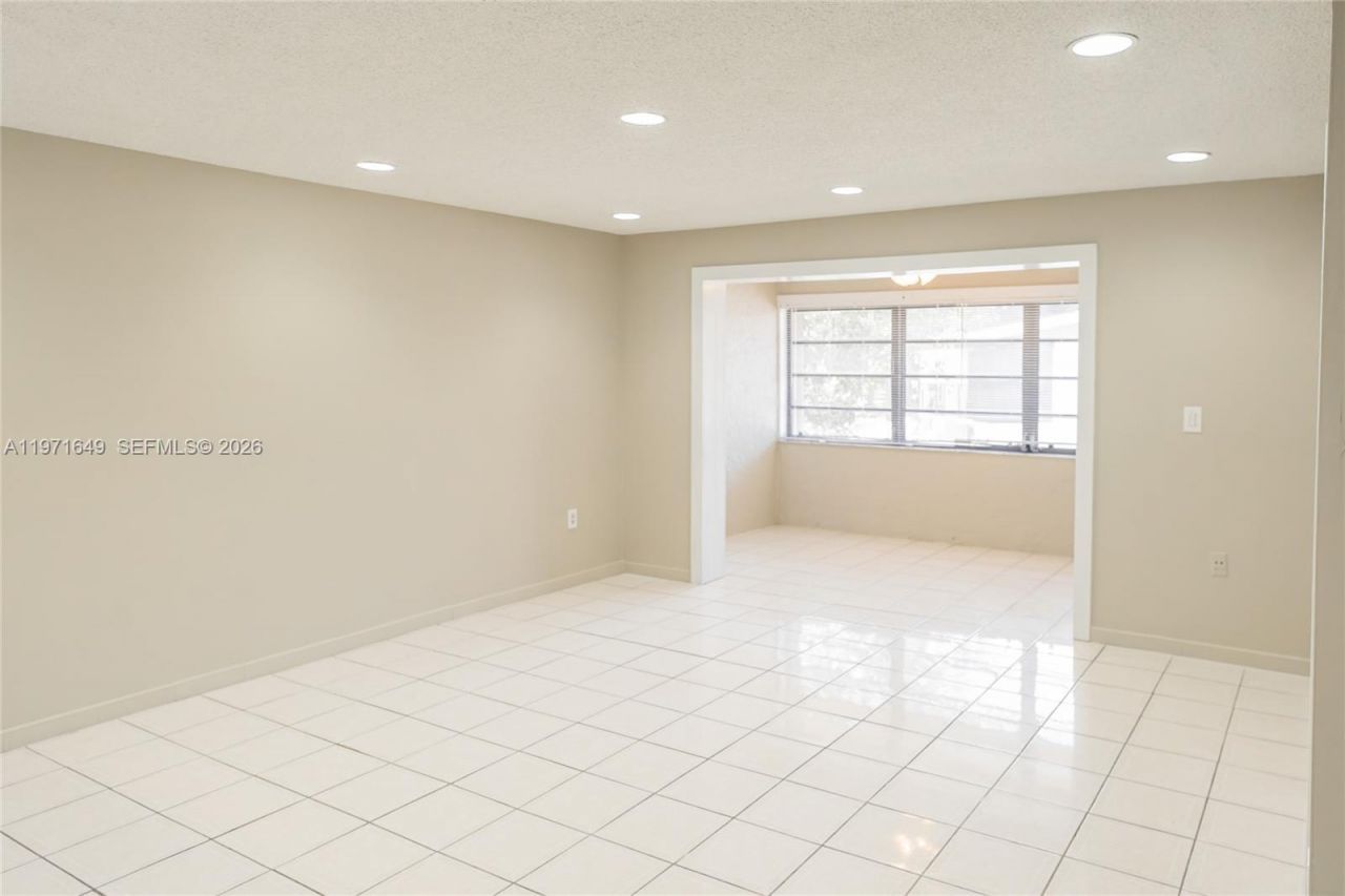 8480 SW 154th Cir Ct, Unit 922, Miami, FL 33193 Photo