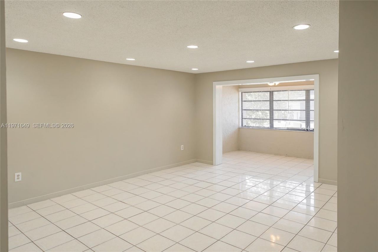 8480 SW 154th Cir Ct, Unit 922, Miami, FL 33193 Photo