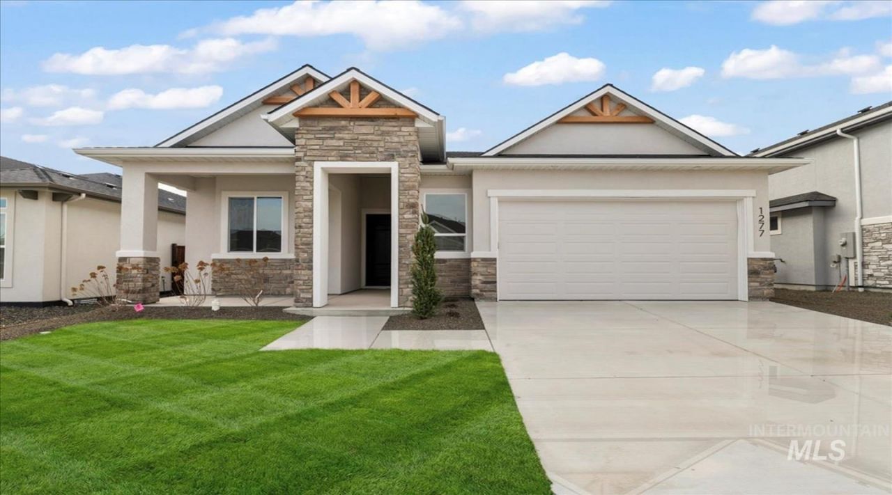 1277 W Eiger Drive primary photo