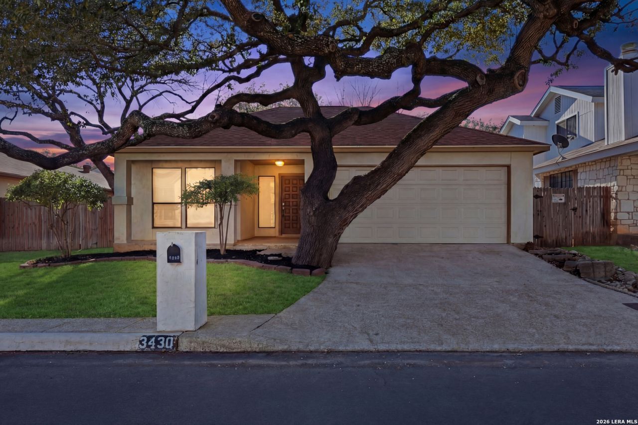 3430 River North Dr, San Antonio, TX 78230 Main Photo