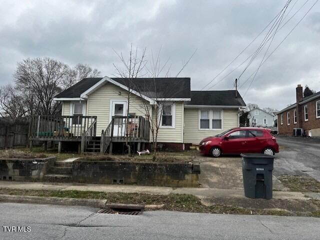 1371 Warpath Drive Kingsport, TN 37664