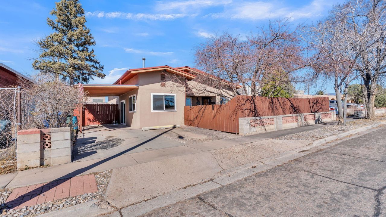 2913 Calle De Oriente, Santa Fe, NM 87507 Main Photo