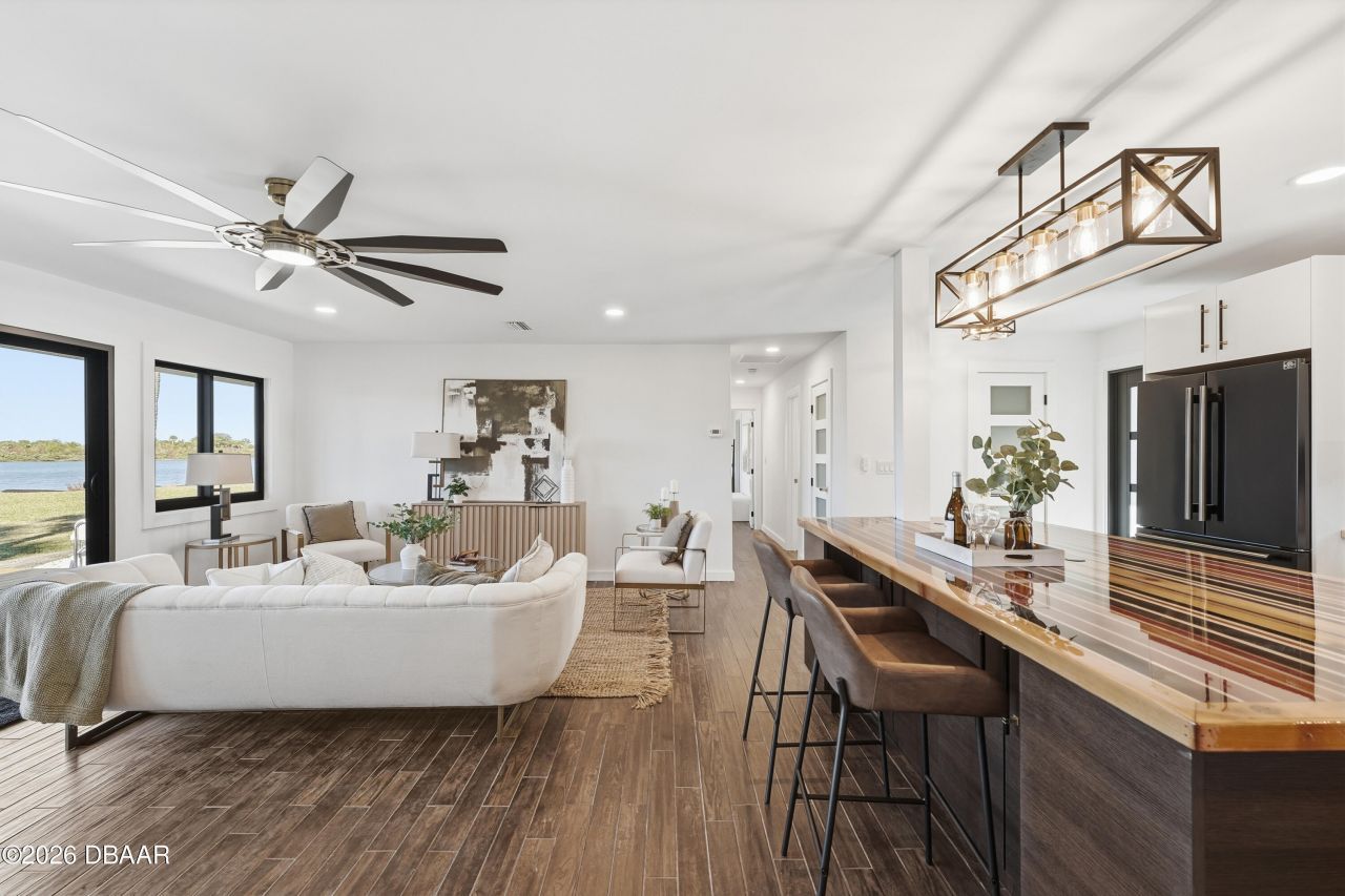 203 Parkwood Lane, Edgewater, FL 32132 Photo