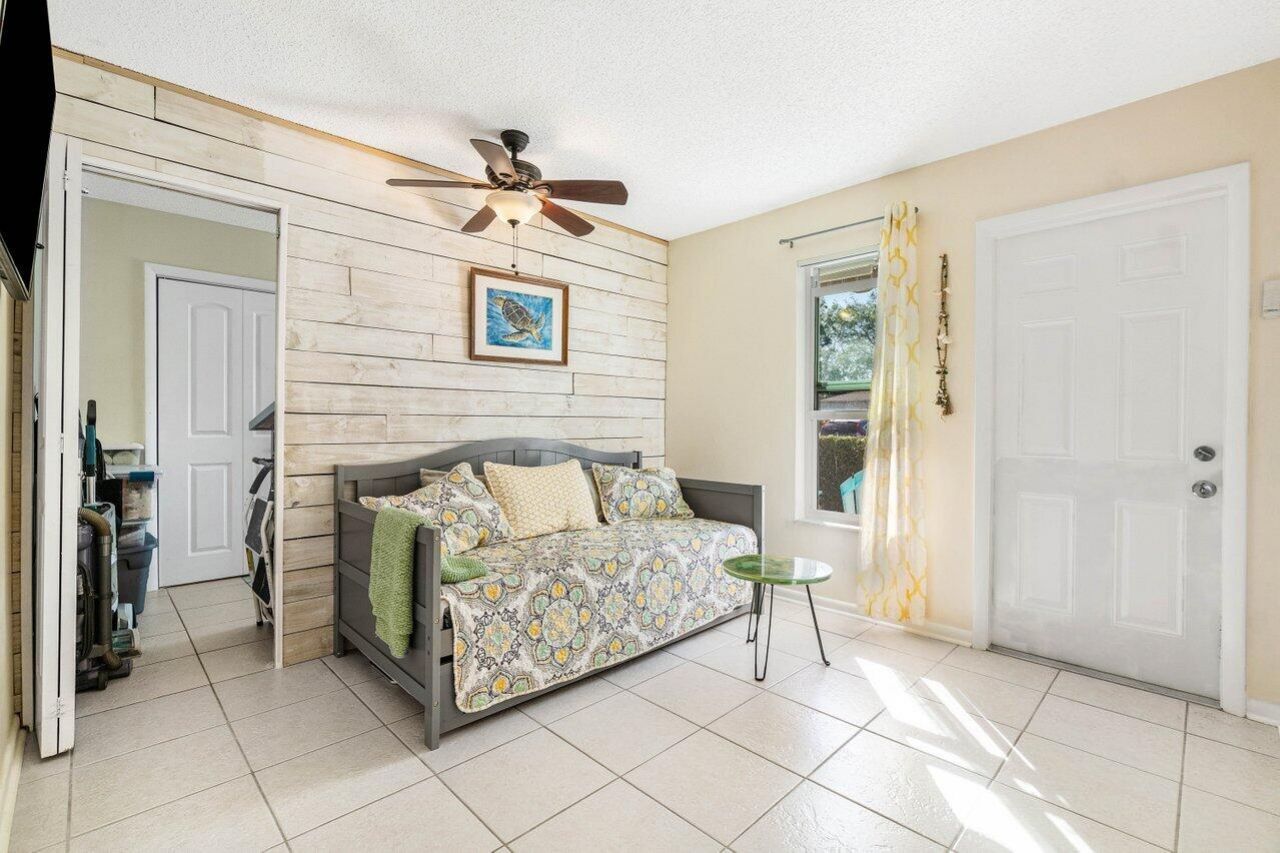 4850 NW 4th Street, Unit A, Delray Beach, FL 33445 Photo