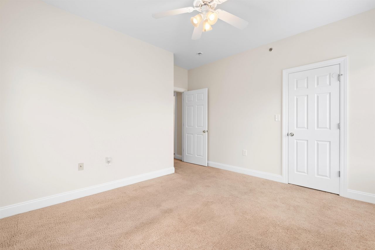 2025 Silvercrest Dr.  Photo 22