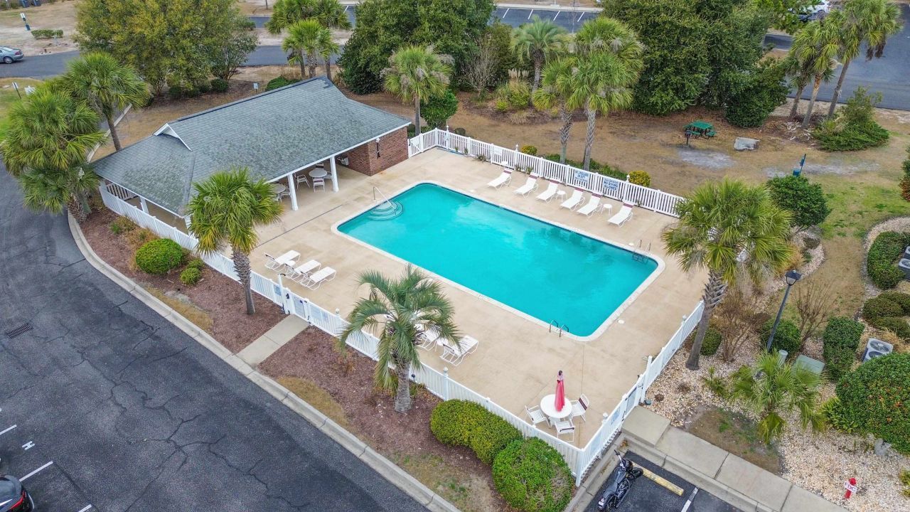 2025 Silvercrest Dr.  Photo 27