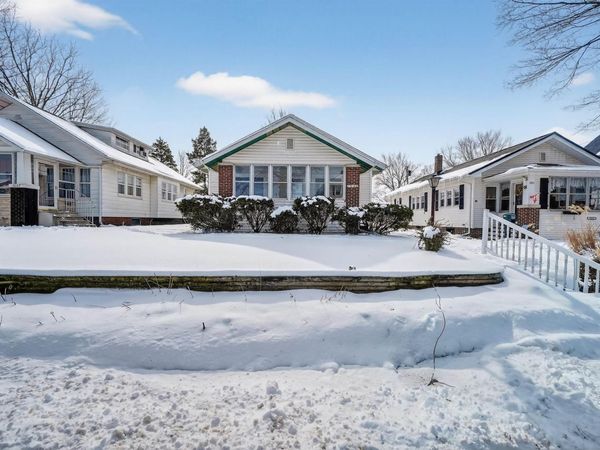 1005 E 3Rd Street, Mishawaka, IN 46544