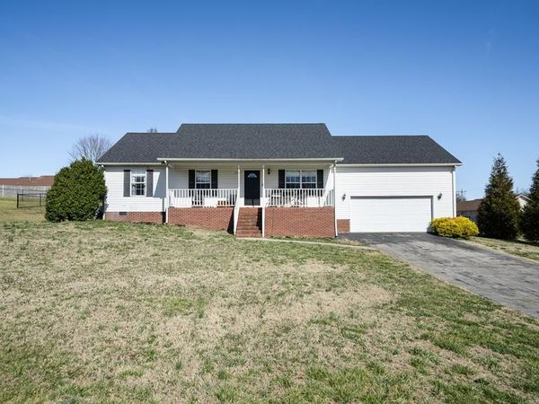 3914 Kings Ct, Cookeville, TN