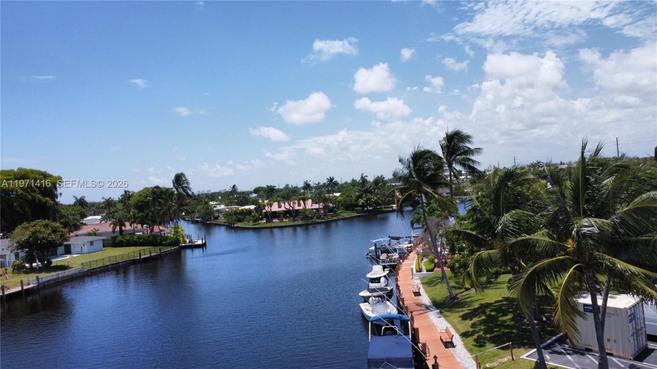 160 Cypress Club Dr, Unit 608, Pompano Beach, FL 33060 Photo