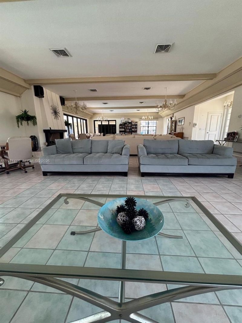 160 Cypress Club Dr, Unit 608, Pompano Beach, FL 33060 Photo