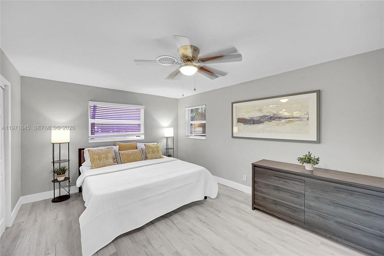 1950 NE 55th Ct, Fort Lauderdale, FL 33308 Photo