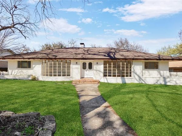 817 Brook Valley Lane, Dallas, TX 75232