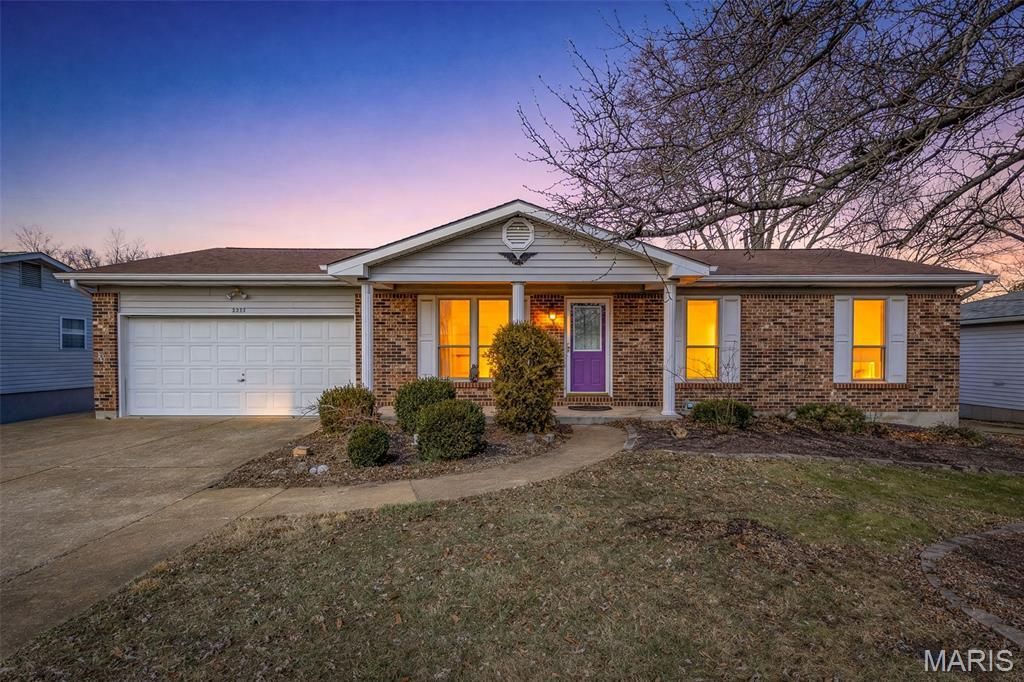 333 Kenwood Street, Farmington, MO 63640 Main Photo