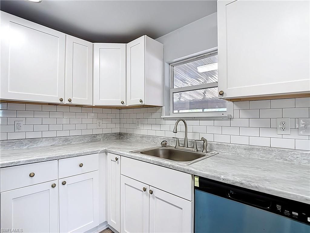 2425 Case Ln, North Fort Myers, FL 33917 Photo