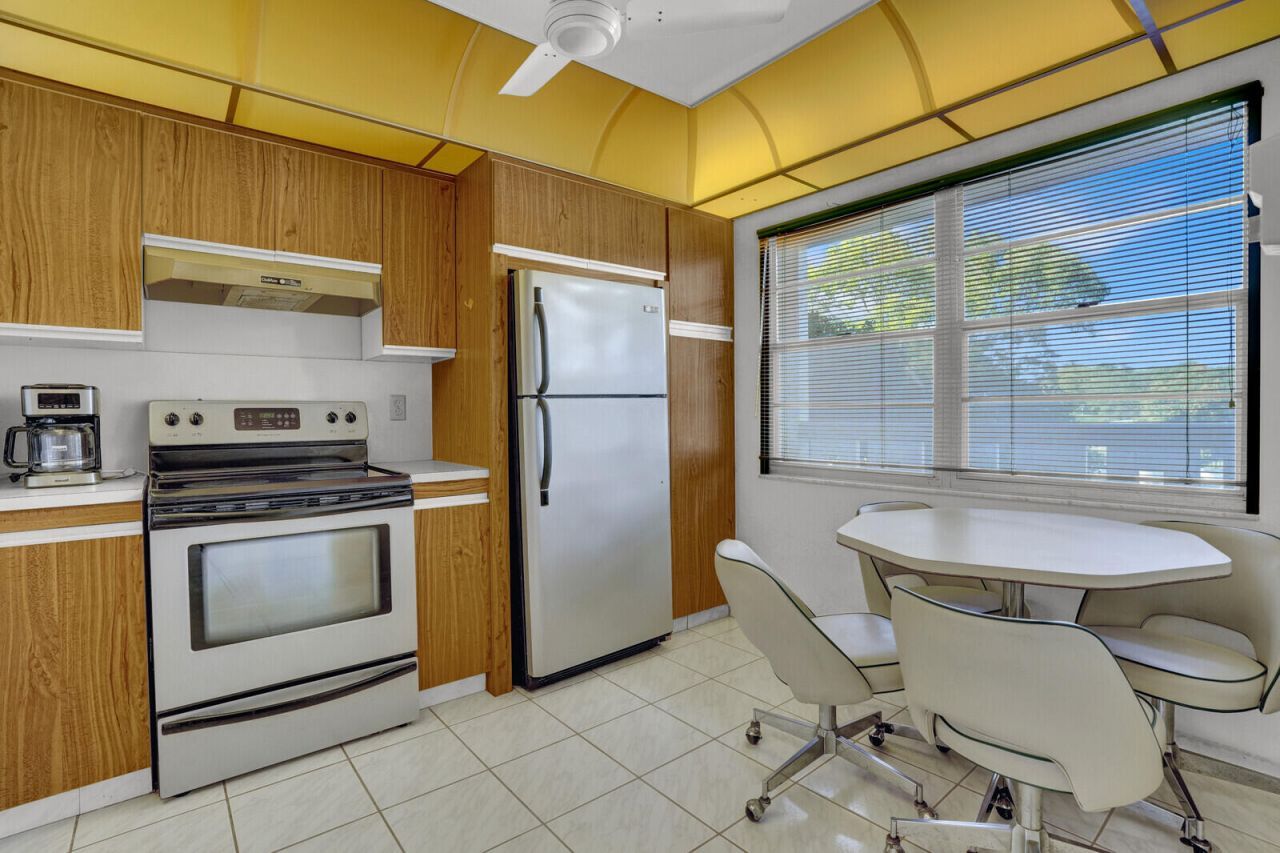 2102 Lucaya Bend, Unit F2, Coconut Creek, FL 33066 Photo