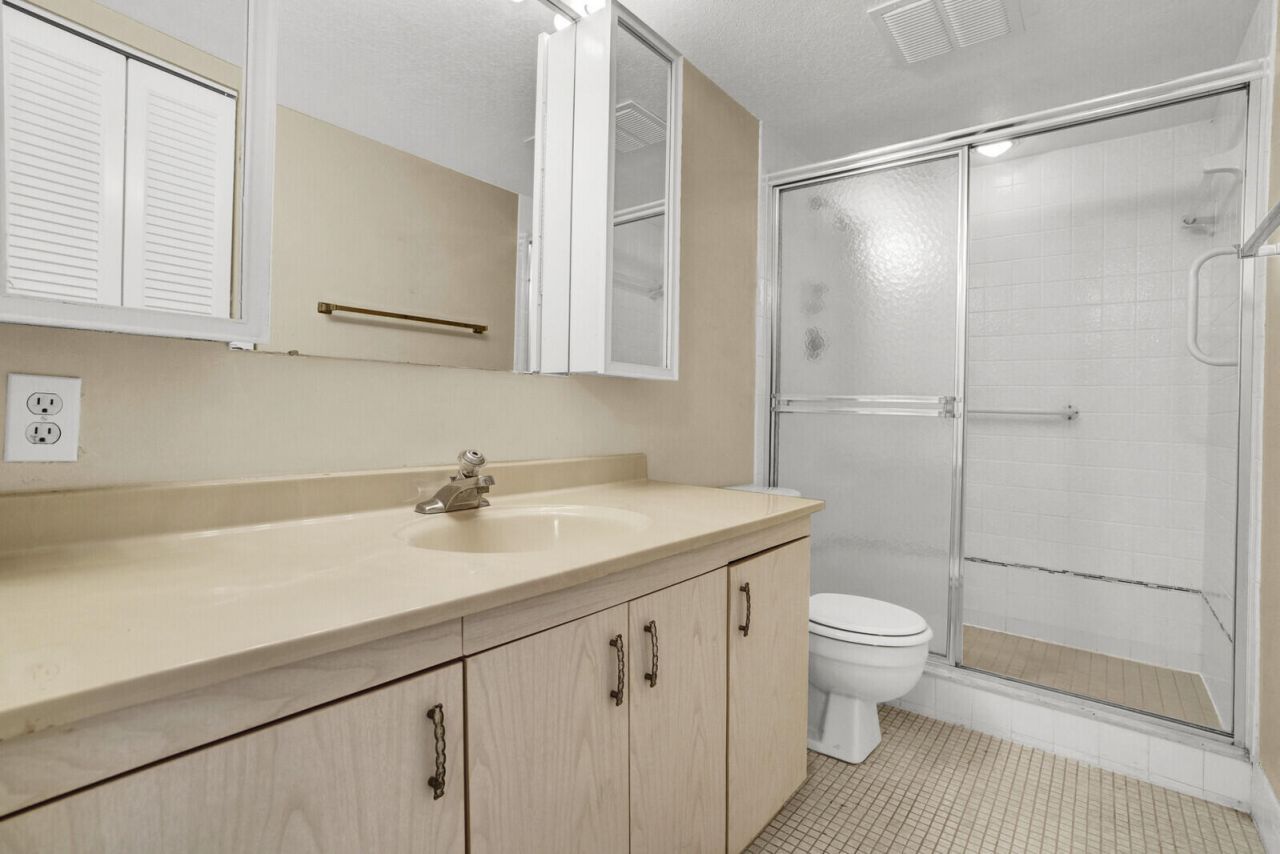 2102 Lucaya Bend, Unit F2, Coconut Creek, FL 33066 Photo