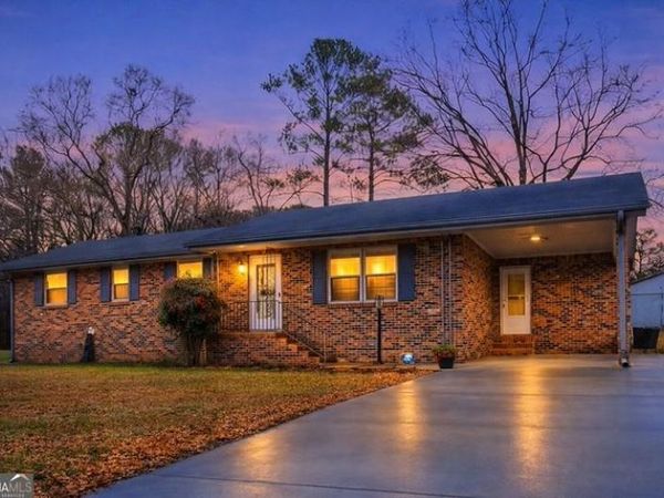 114 Woodcrest Drive, Griffin, GA 30223