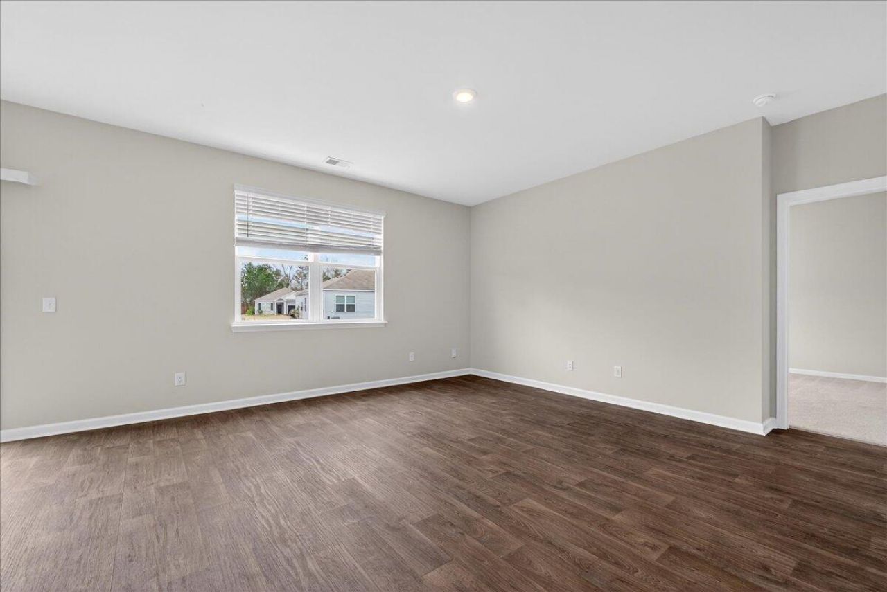 110 Itasca Drive Photo 12