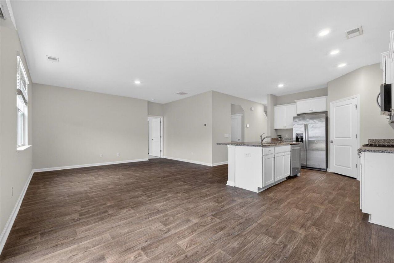 110 Itasca Drive Photo 14