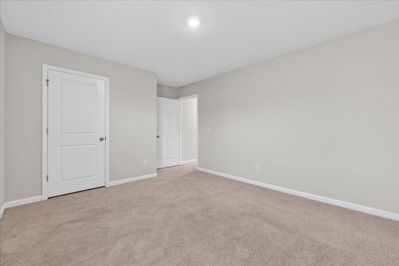 110 Itasca Drive Photo 24