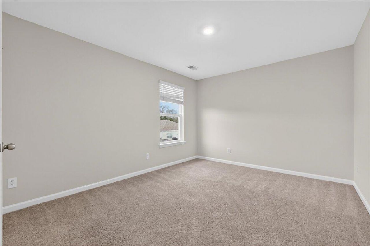 110 Itasca Drive Photo 26