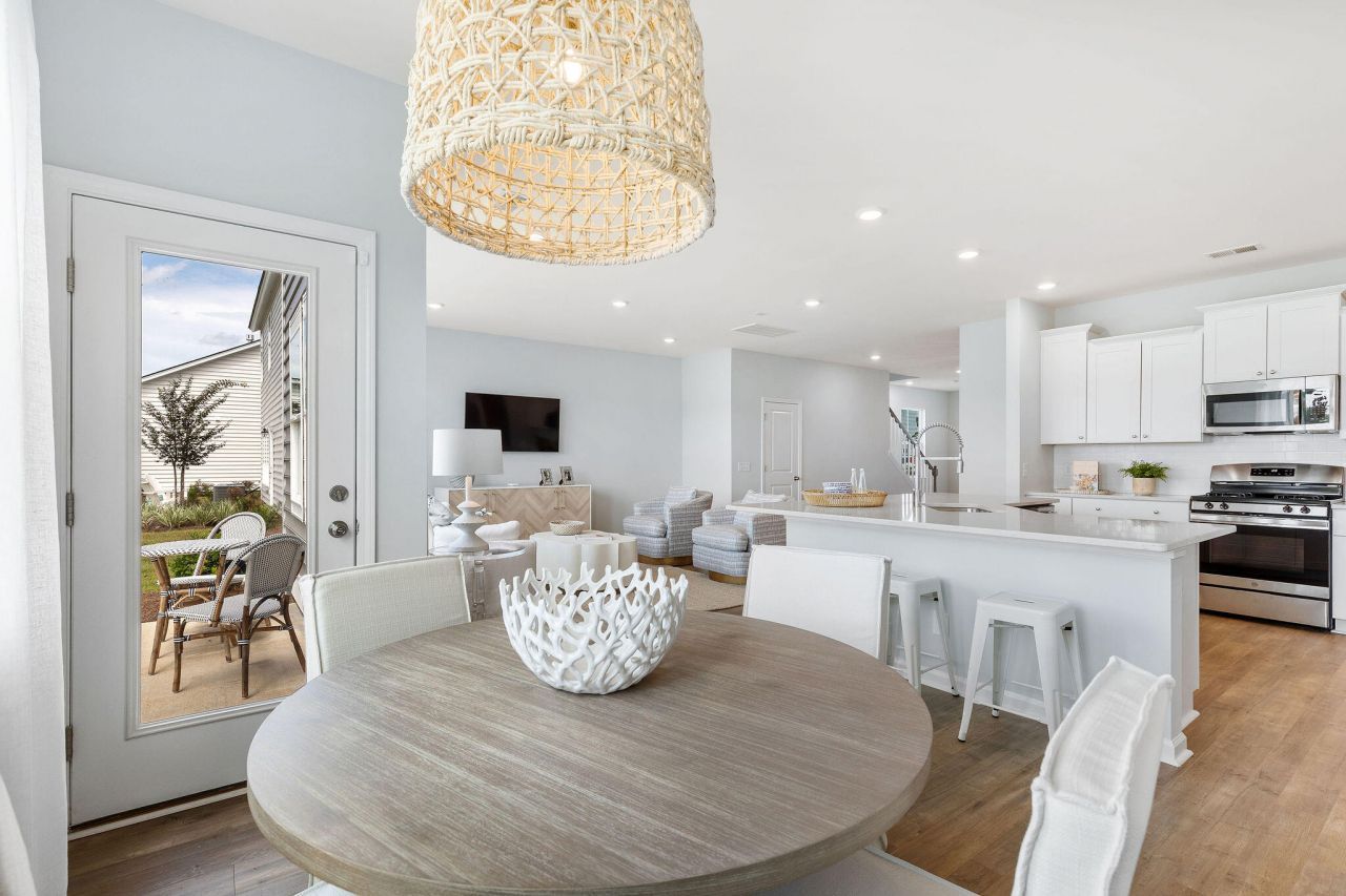 1046 Red Turnstone Run Photo 4