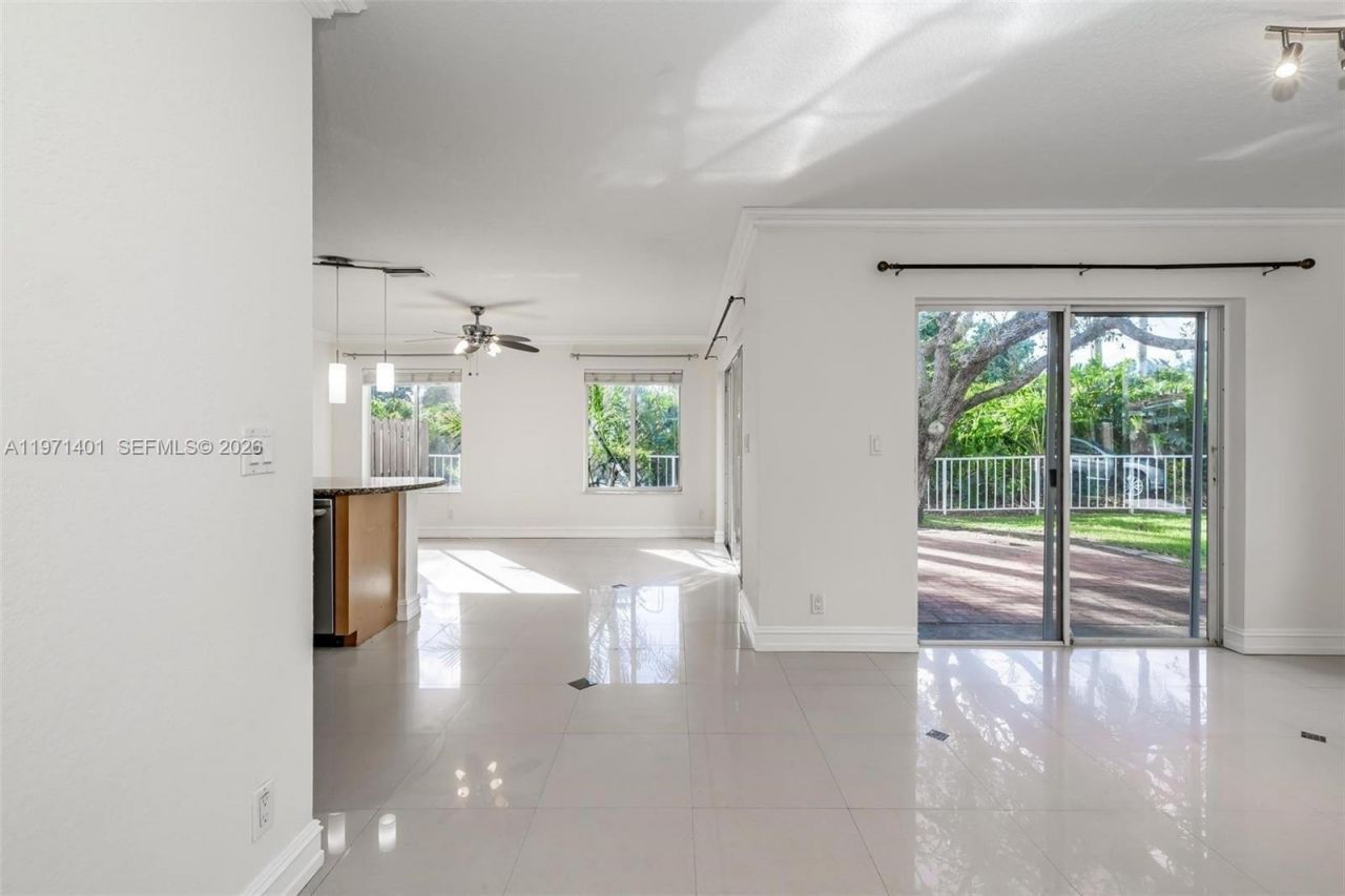 11191 SW 17th Mnr, Davie, FL 33324 Photo