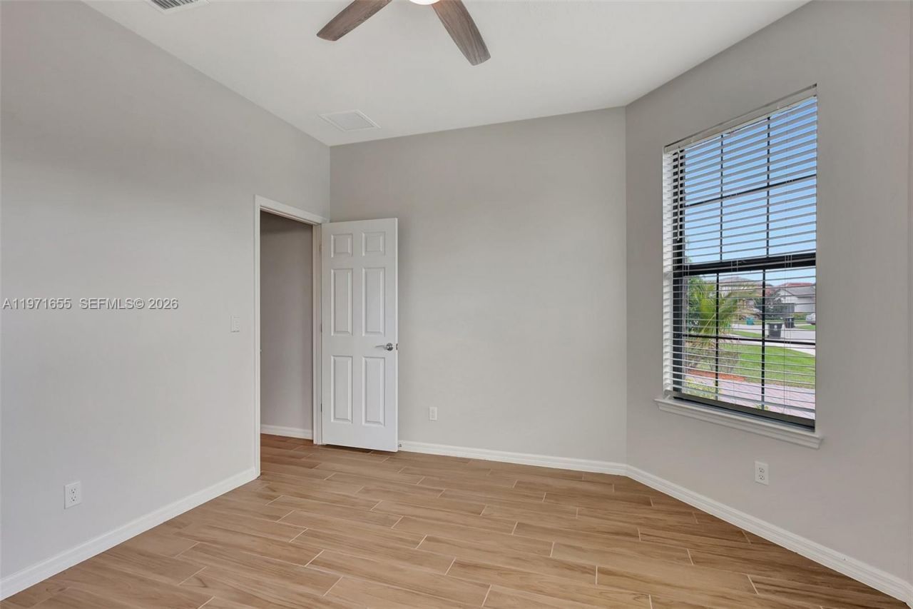 727 SE Boboli Way, Port Saint Lucie, FL 34984 Photo