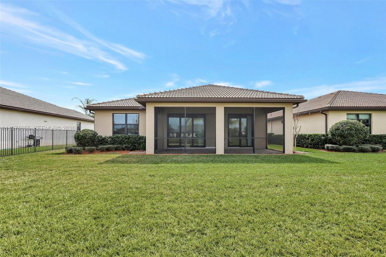 727 SE Boboli Way, Port Saint Lucie, FL 34984 Photo