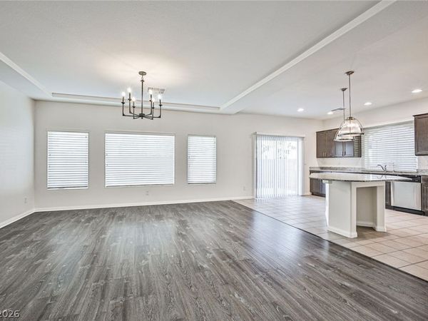 6532 Foley Estate Avenue, Las Vegas, NV 89118