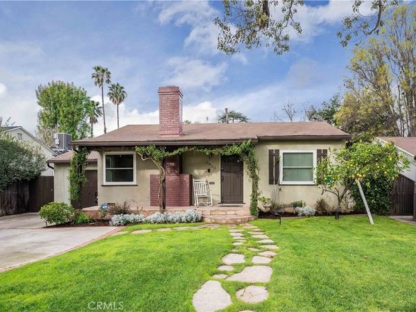 5823 Vesper, Sherman Oaks, CA 91411