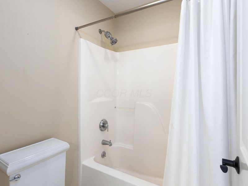 25 Stonesthrow Court, Alexandria, OH 43001 Photo 54