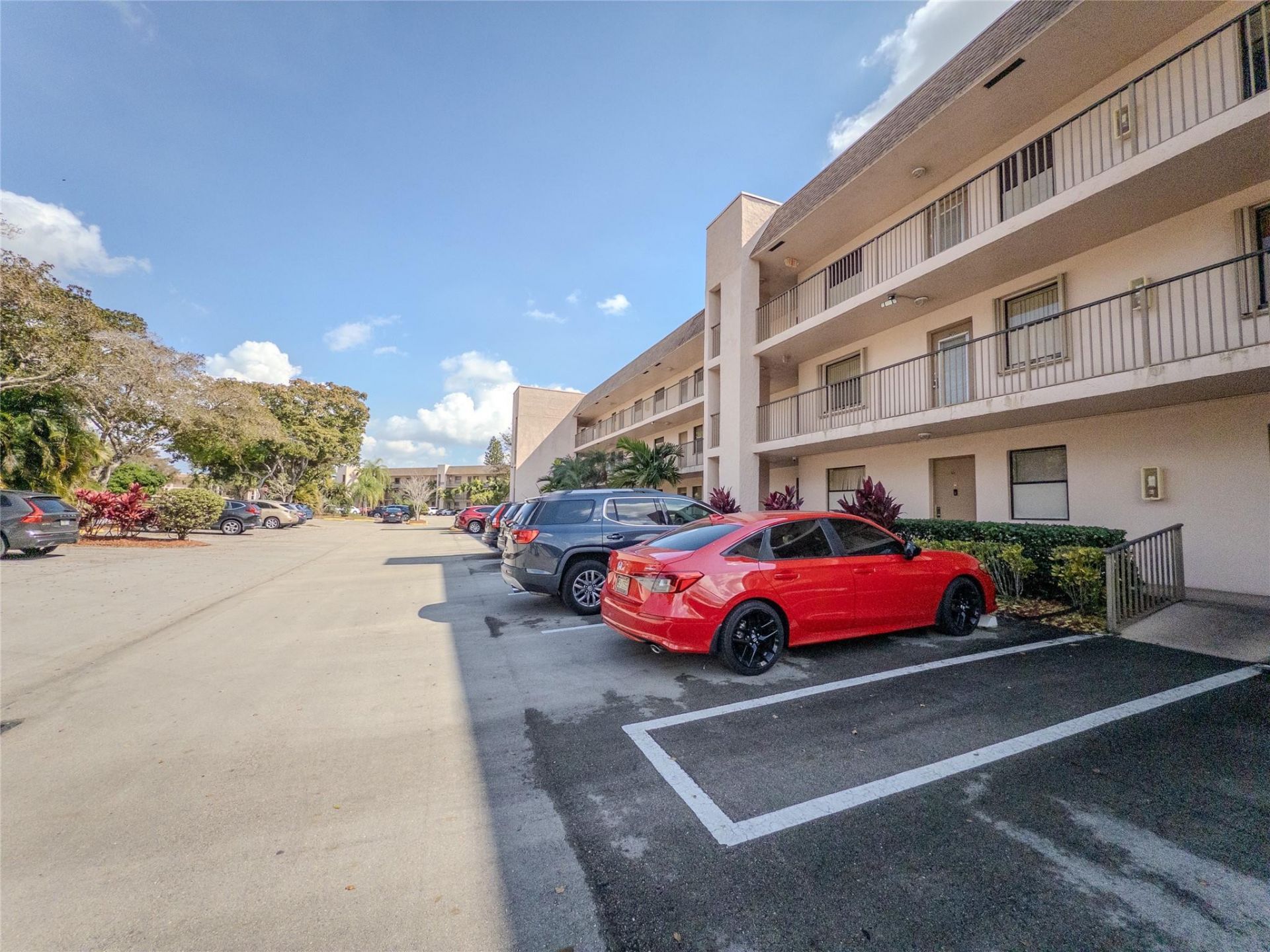 10332 Sunrise Lakes Boulevard, Unit 310, Sunrise, FL 33322 Photo