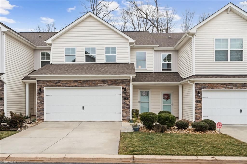 5 Finley Ridge Way, Greensboro, NC 27455 Main Photo