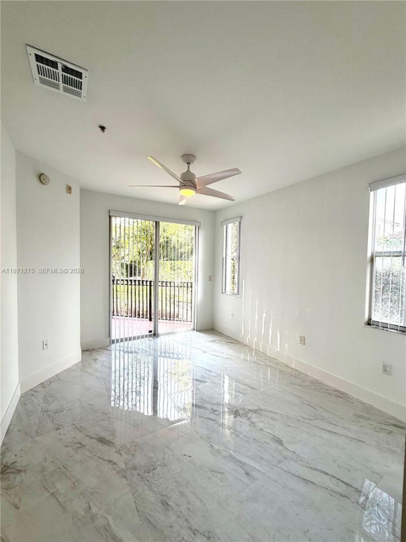 4402 SW 160th Ave, Unit 918, Miramar, FL 33027 Photo