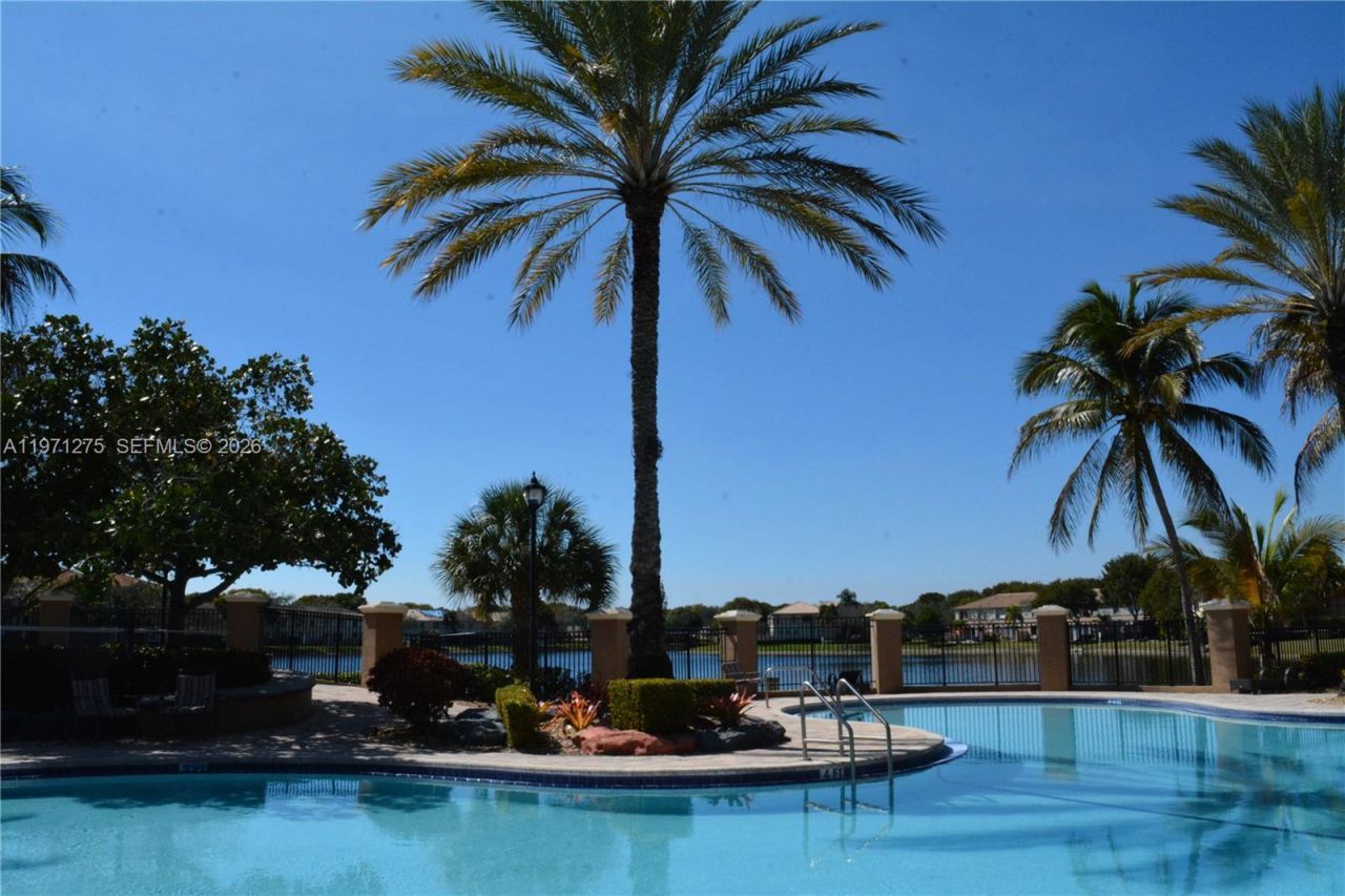 4402 SW 160th Ave, Unit 918, Miramar, FL 33027 Photo