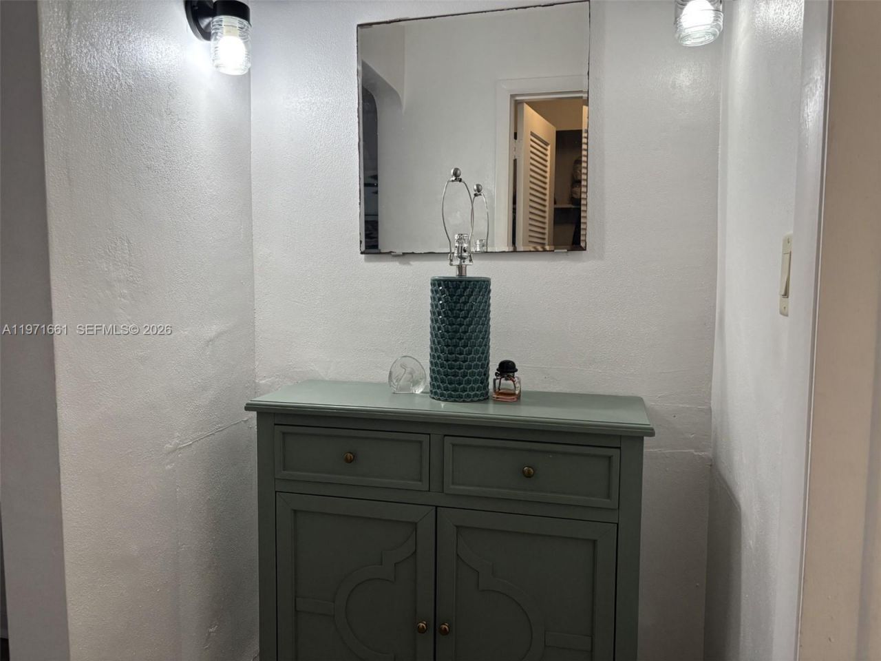 2903 Point East Dr, Unit K207, Aventura, FL 33160 Photo