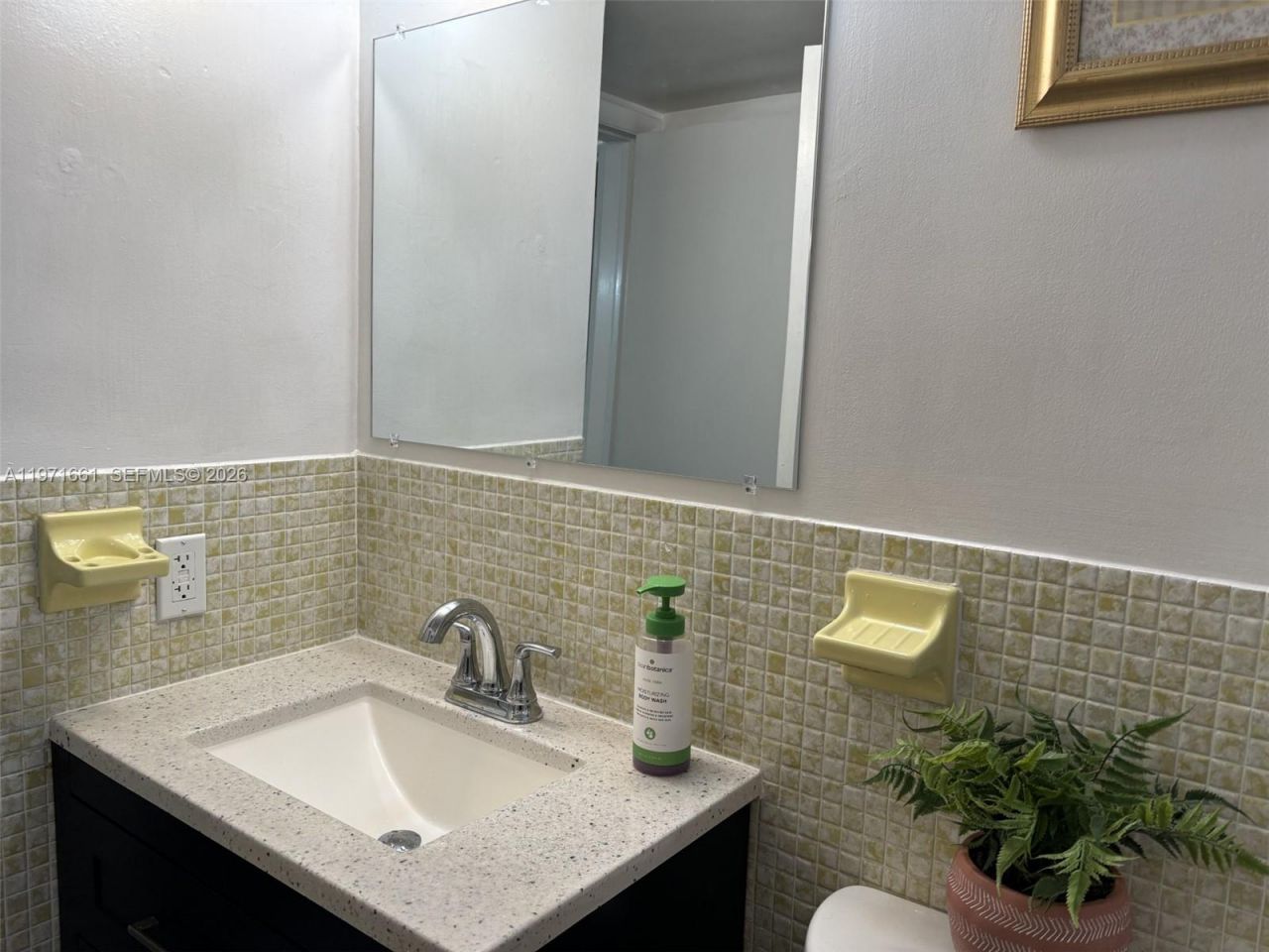 2903 Point East Dr, Unit K207, Aventura, FL 33160 Photo