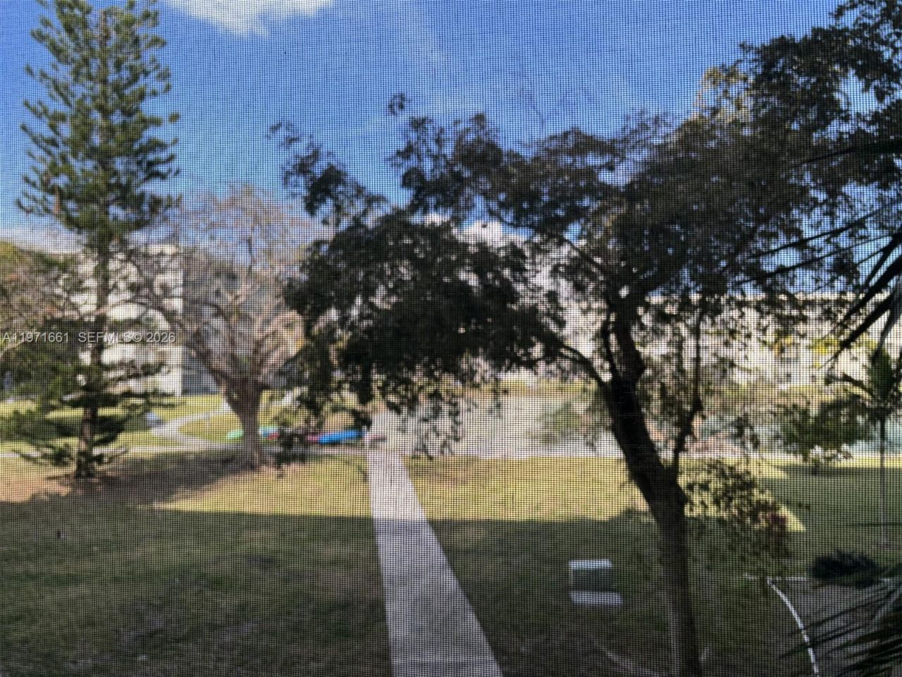 2903 Point East Dr, Unit K207, Aventura, FL 33160 Photo