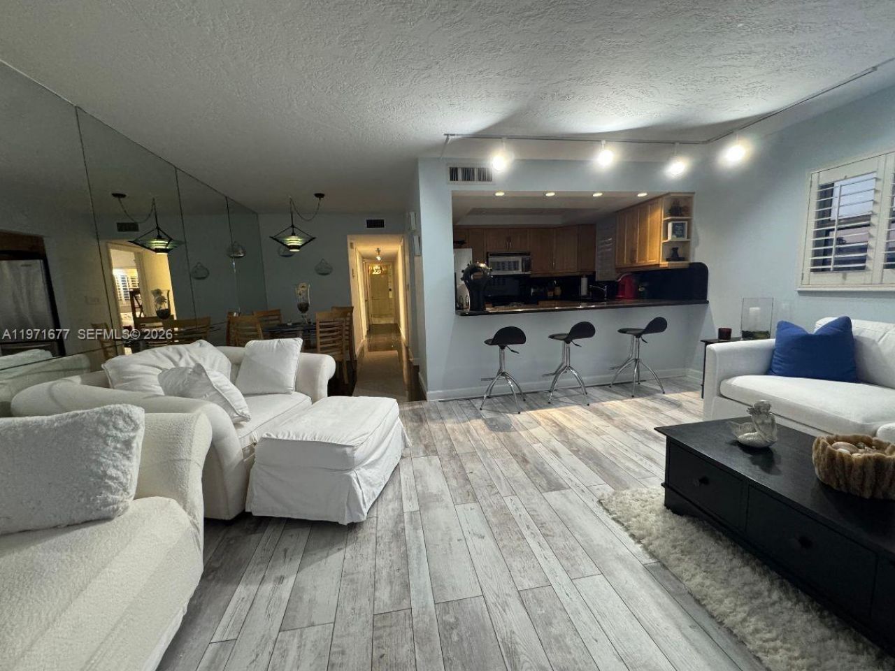 400 N Surf Rd , Unit 701, Hollywood, FL 33019 Photo