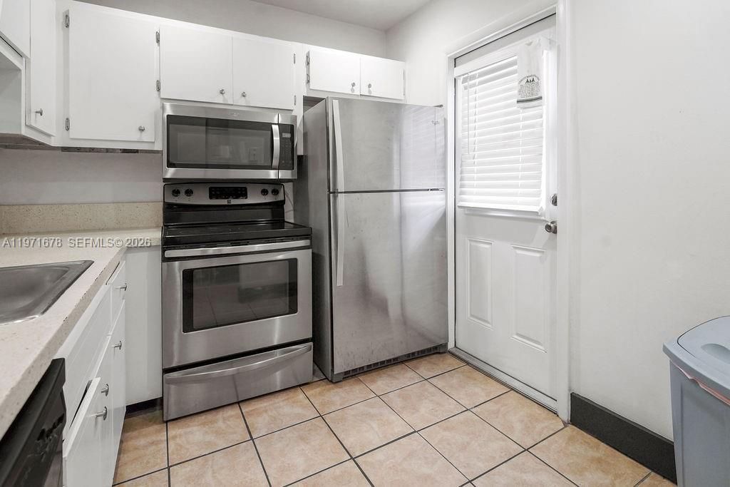 5121 W Oakland Park Blvd , Unit 109, Lauderdale Lakes, FL 33313 Photo